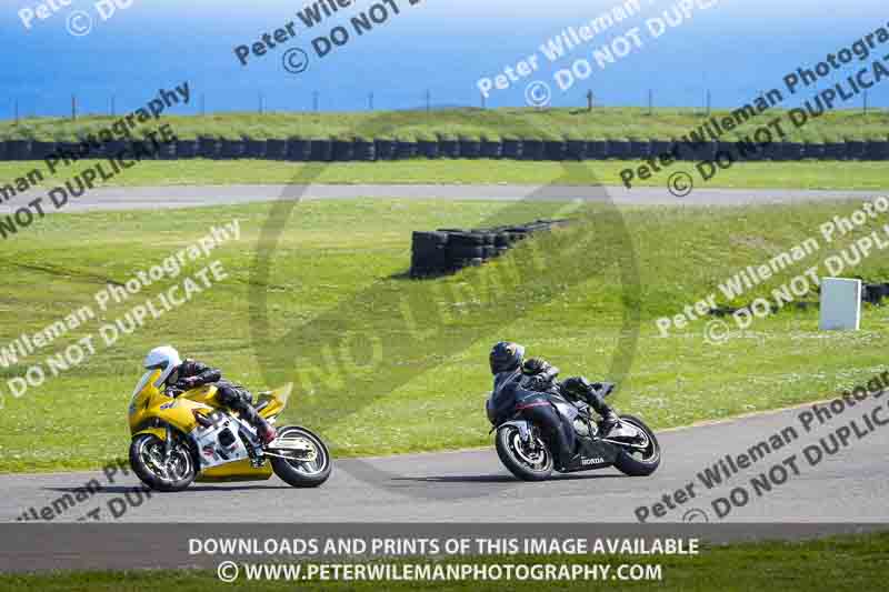 anglesey no limits trackday;anglesey photographs;anglesey trackday photographs;enduro digital images;event digital images;eventdigitalimages;no limits trackdays;peter wileman photography;racing digital images;trac mon;trackday digital images;trackday photos;ty croes